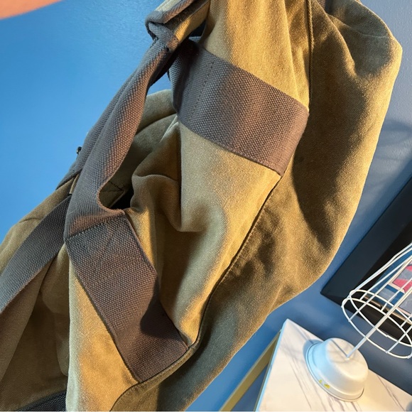 LL Bean Waxed Canvas Duffle bag - Picture 4 of 16